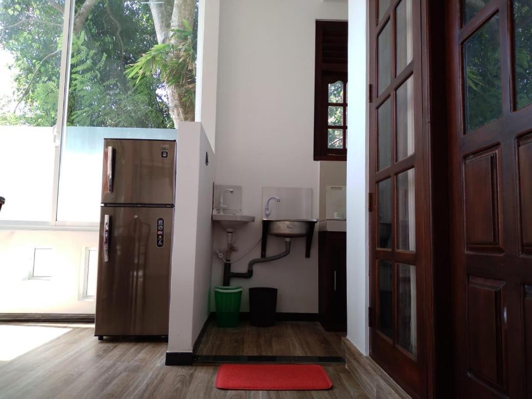 Villa Araliya Hikkaduwa Exterior foto