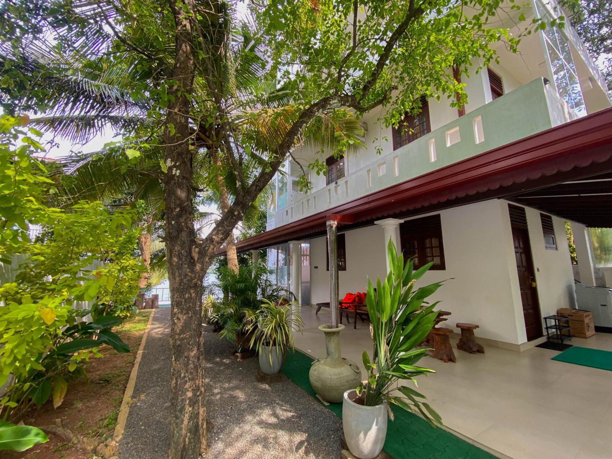 Villa Araliya Hikkaduwa Exterior foto